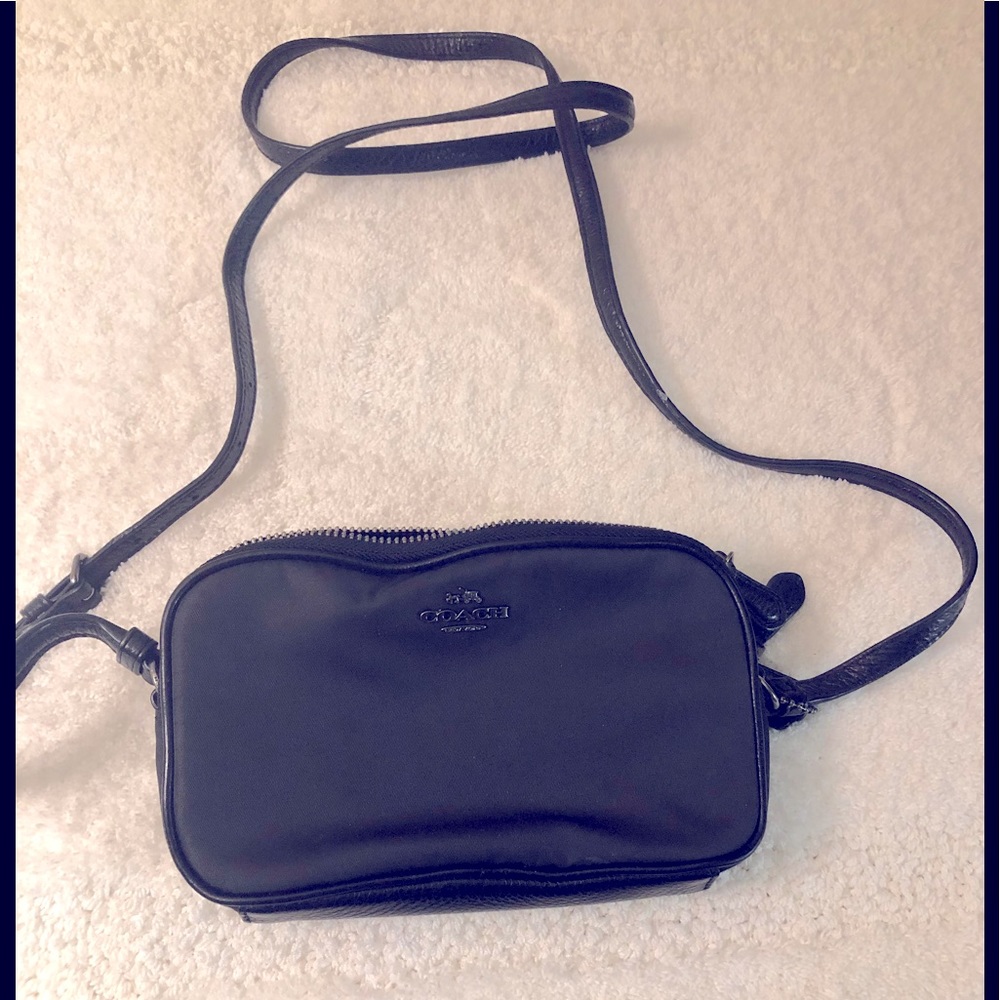 Small Coach crossbody bag